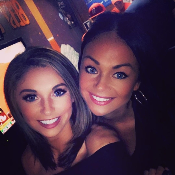 Meet your Posher, Emily - Picture 1 of 1